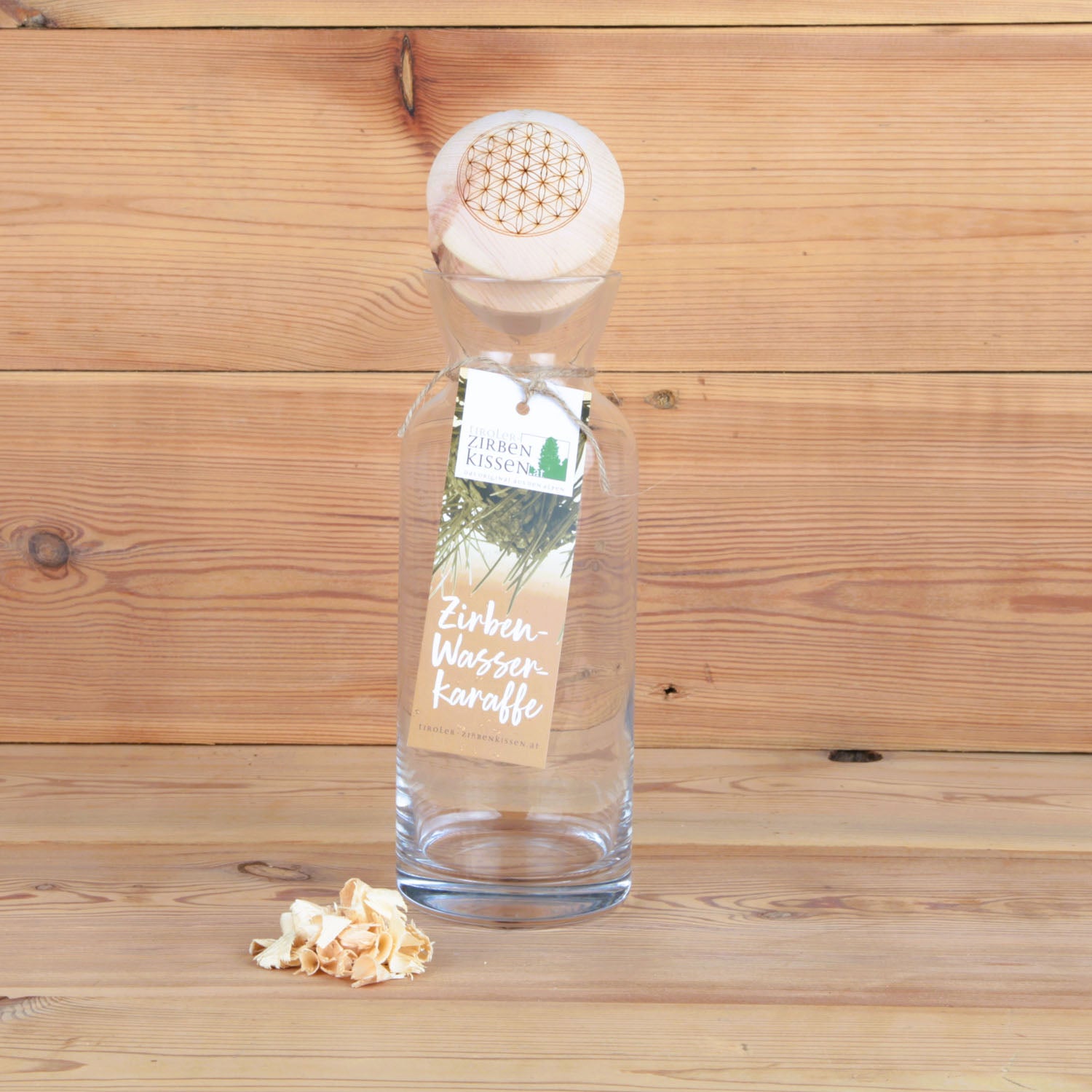 Original Tiroler Wasser-Karaffe mit Holzdeckel "Blume des Lebens"  1 Liter