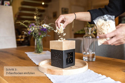 Tiroler Zirben Diffuser „Zirben Kraftwerk“  Raumduft & Lufterfrischer mit Zirbenholzspänen
